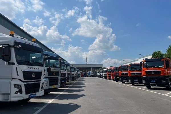 新征程·謀新篇·勢(shì)奪首季開(kāi)門(mén)紅丨濟(jì)南商用車(chē)制造公司多點(diǎn)發(fā)力穩(wěn)開(kāi)局