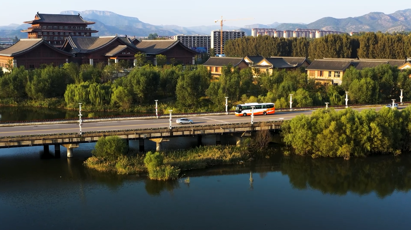 中通世騰LCK6116EVA：在當(dāng)下，擁抱詩(shī)和遠(yuǎn)方