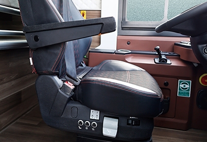 多向減震氣囊司機(jī)椅